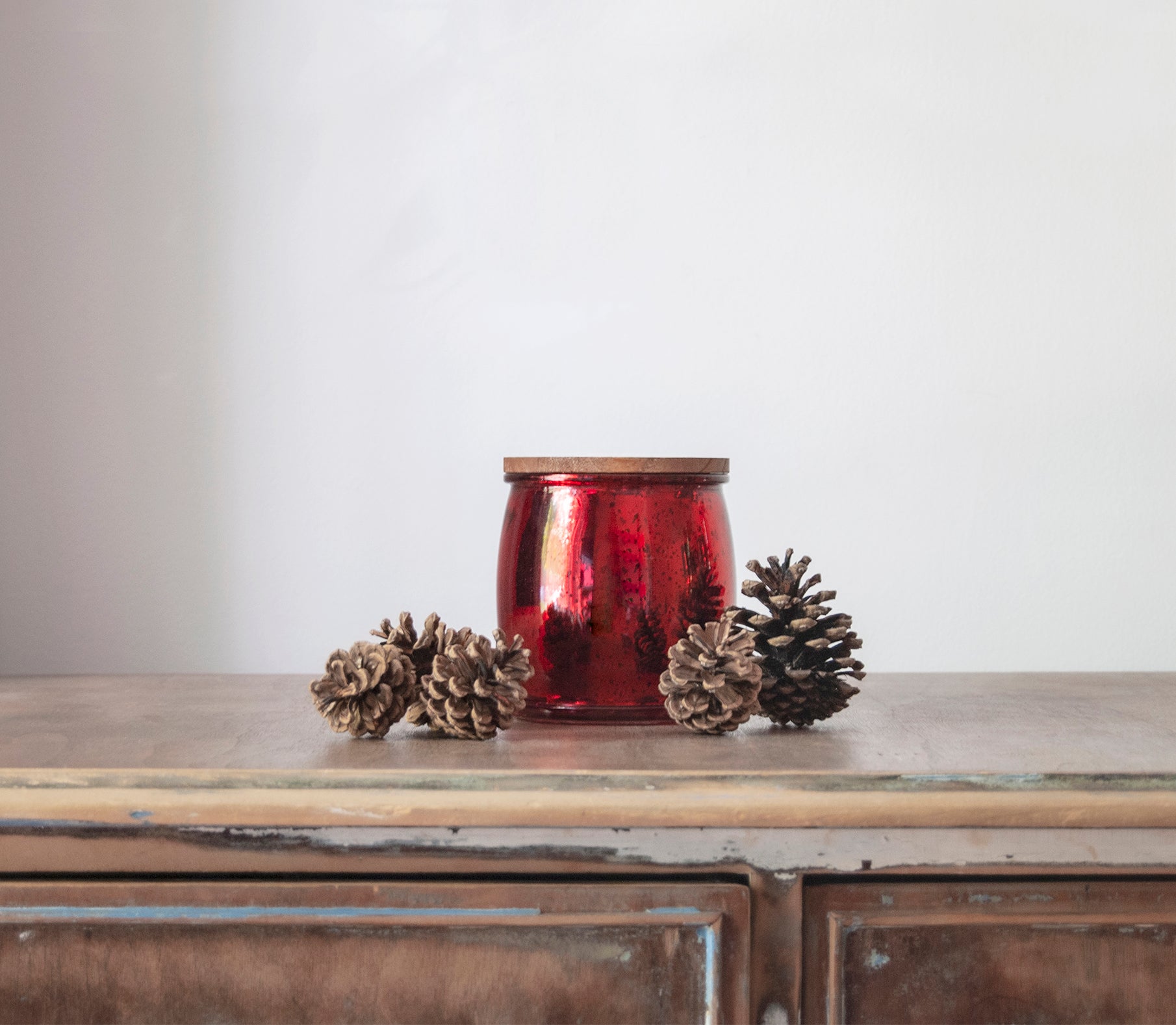 The Mercury Barrel Candle in Red Candle Eleven Point